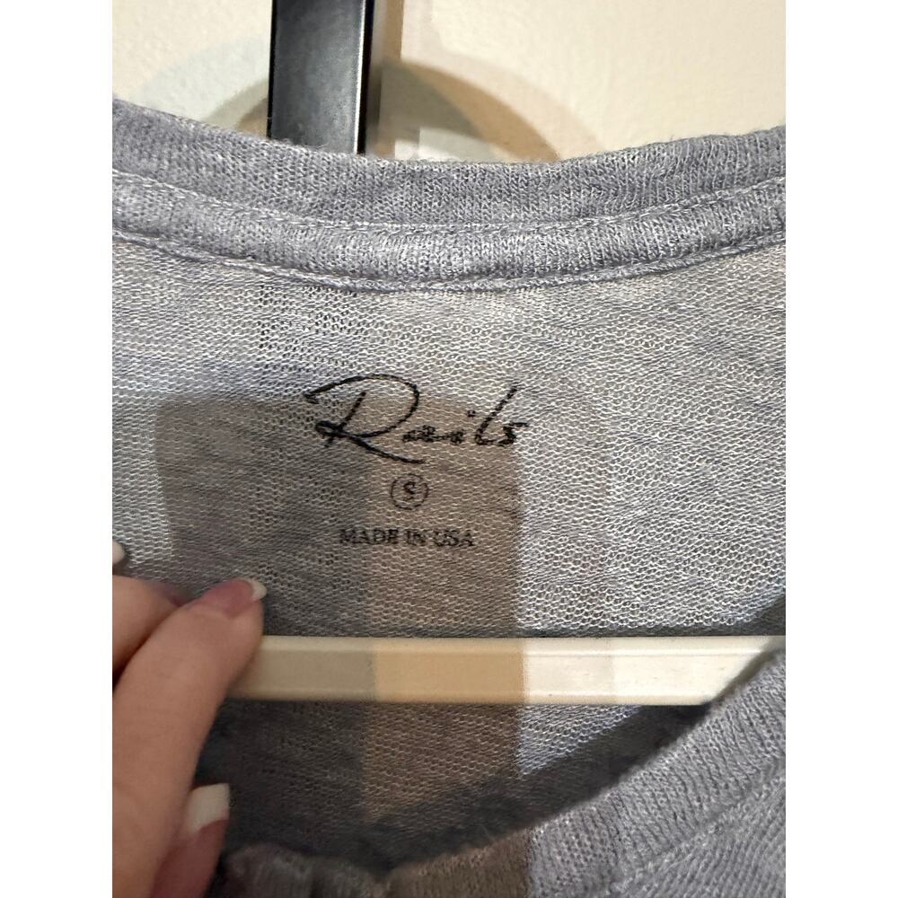 Rails Gray Long Sleeve Henley Pocket Tee Size S Made in USA NWOT - Picture 2 of 6
